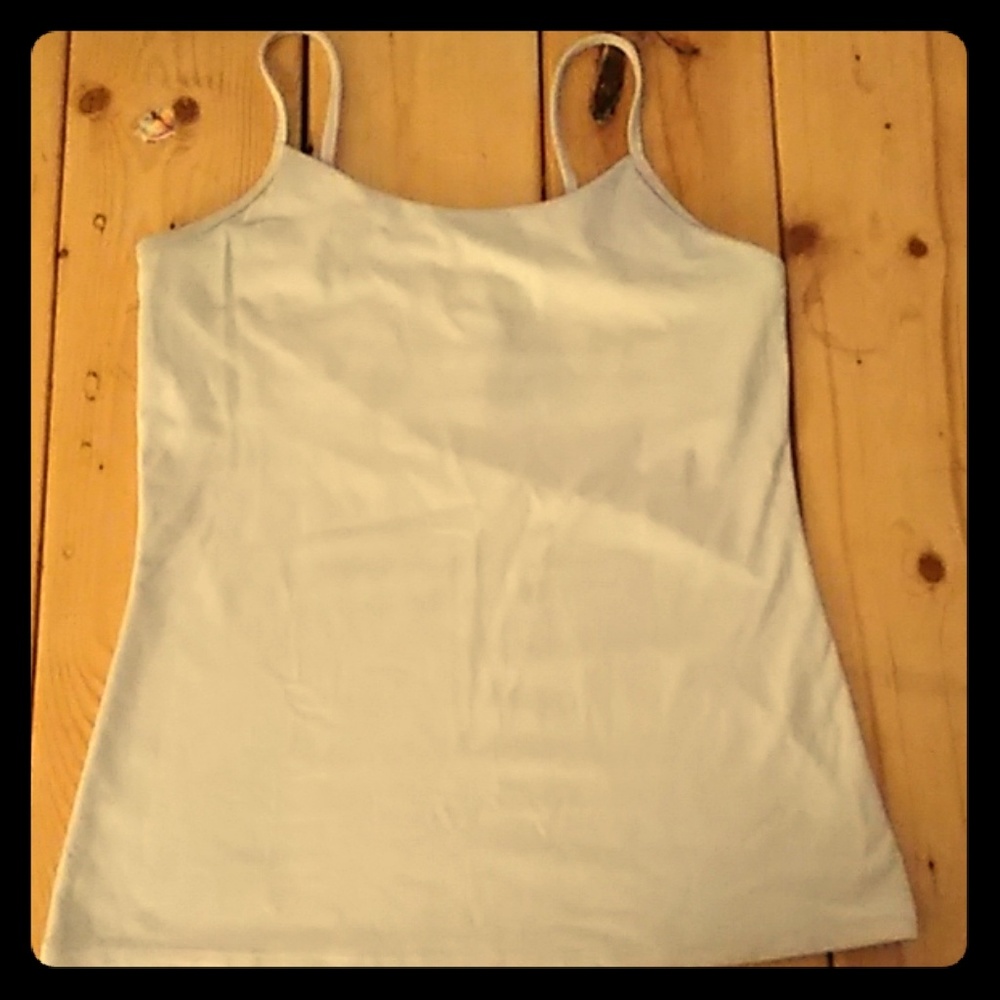 5/$20... NY & Co. Tank with built in bra.